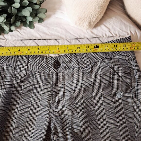 Element Plaid Cropped Pants Size 5 – Y2K Skater Style Capris, Gray Check - Picture 8 of 12